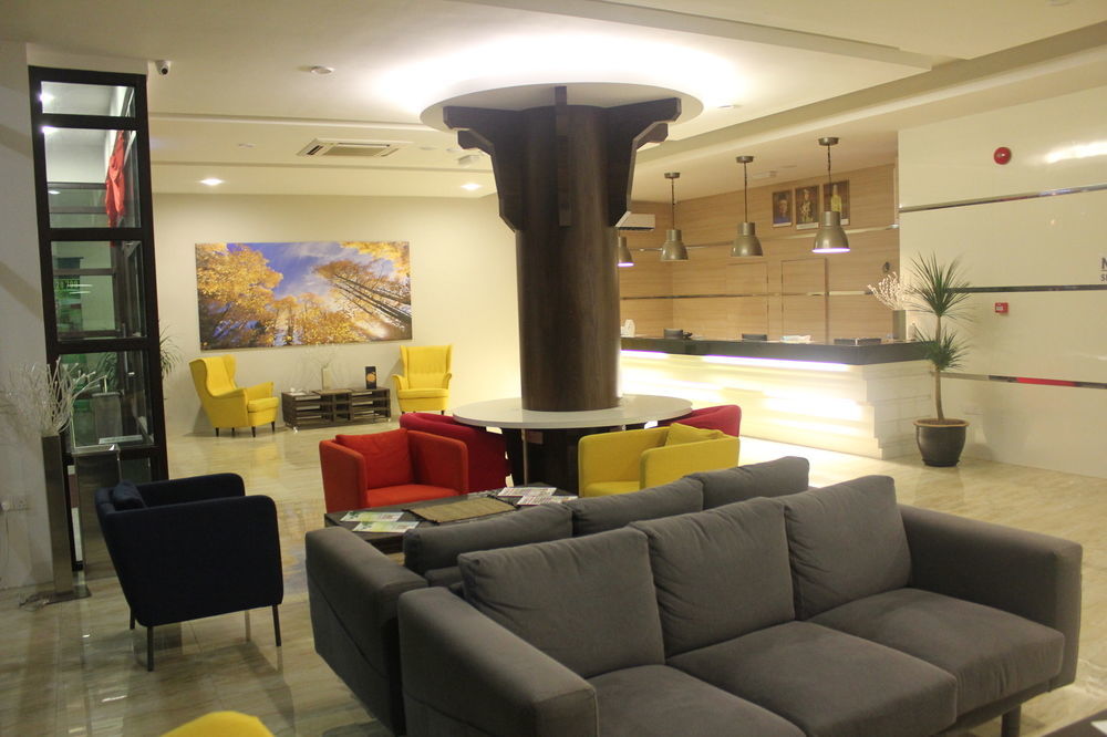 The Inn Bintulu Exterior foto