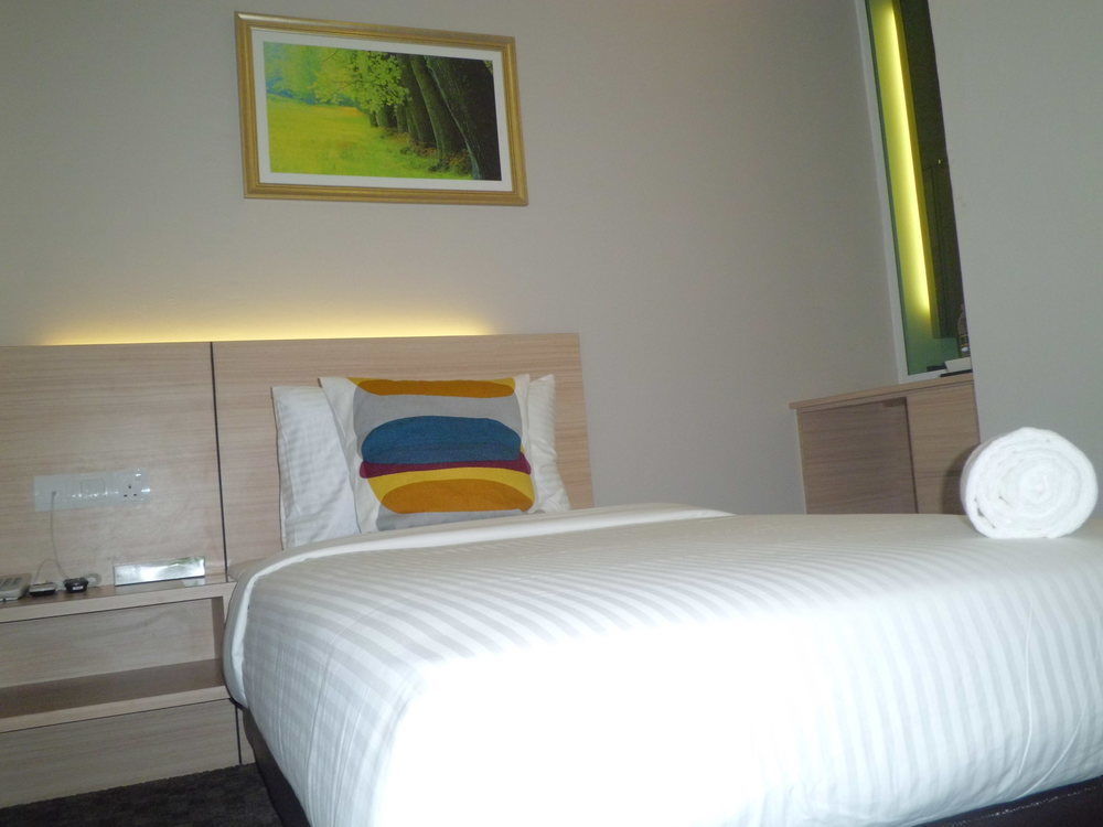 The Inn Bintulu Exterior foto